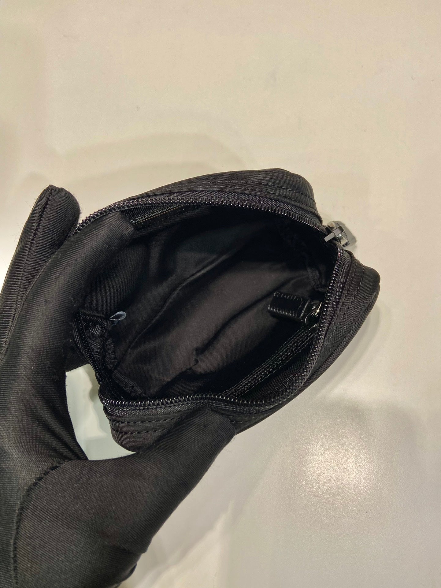 PRADA CLUTCH 12 IN BLACK RE-NYLON