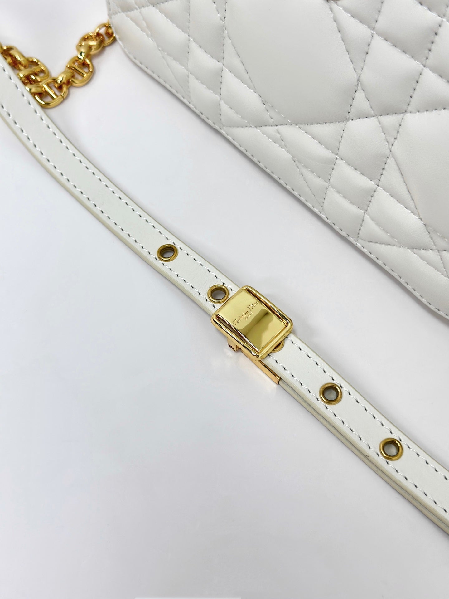 DIOR CARO BOX 19 IN WHITE CALFSKIN