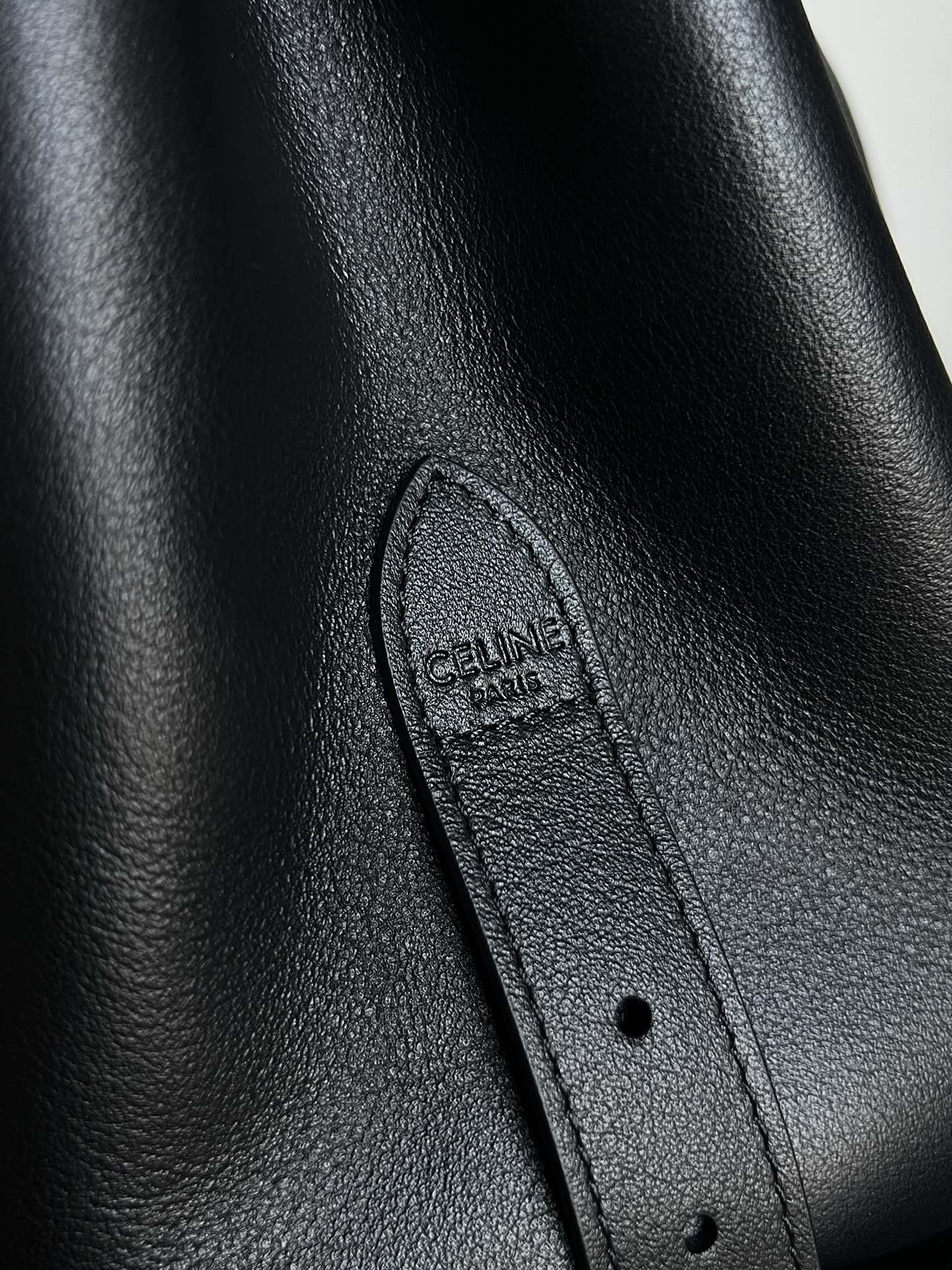 CELINE TRIOMPHE 37 BLACK SOFT CALFSKIN HANDBAG