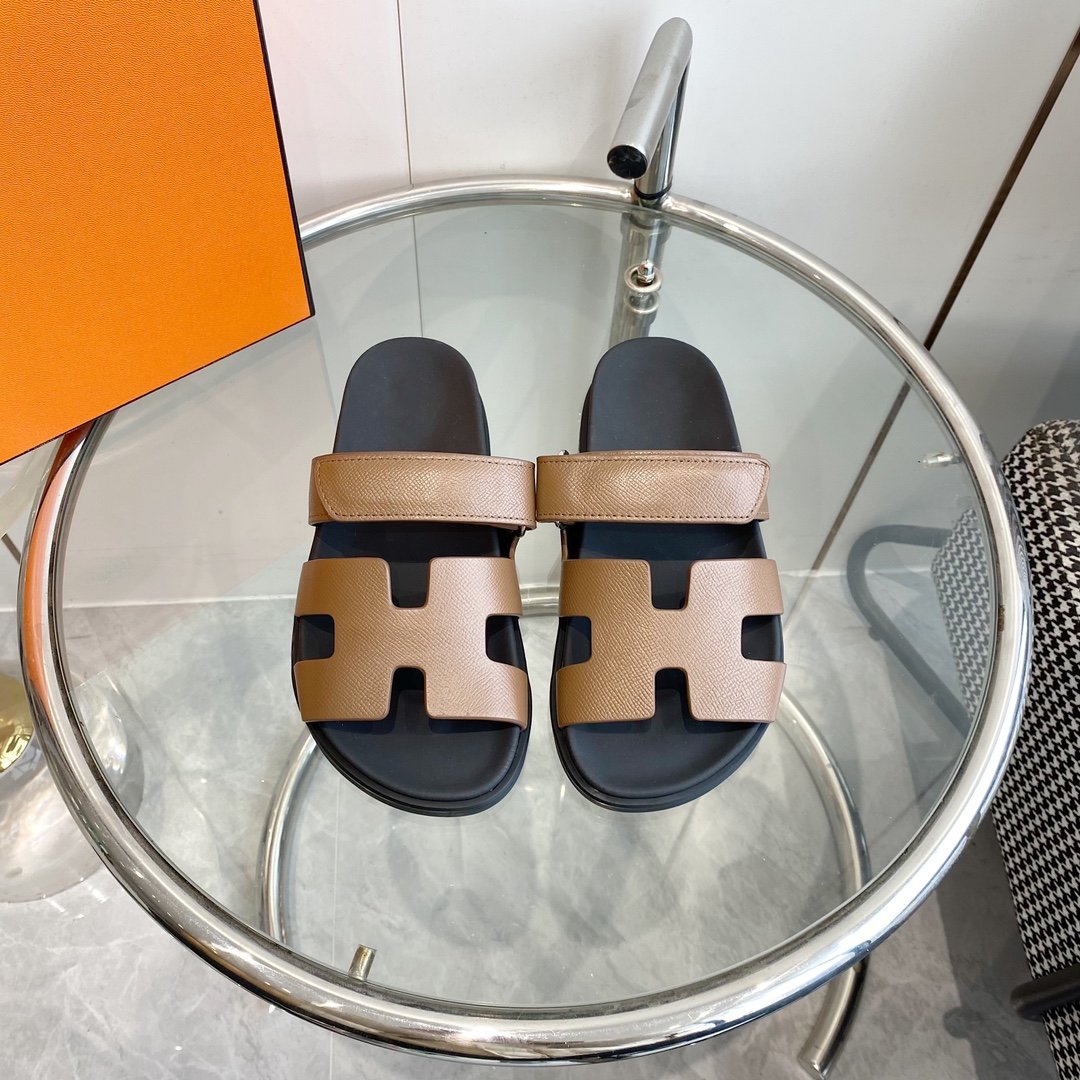 HERMES CHYPRE EPSOM Sandal brown Leather