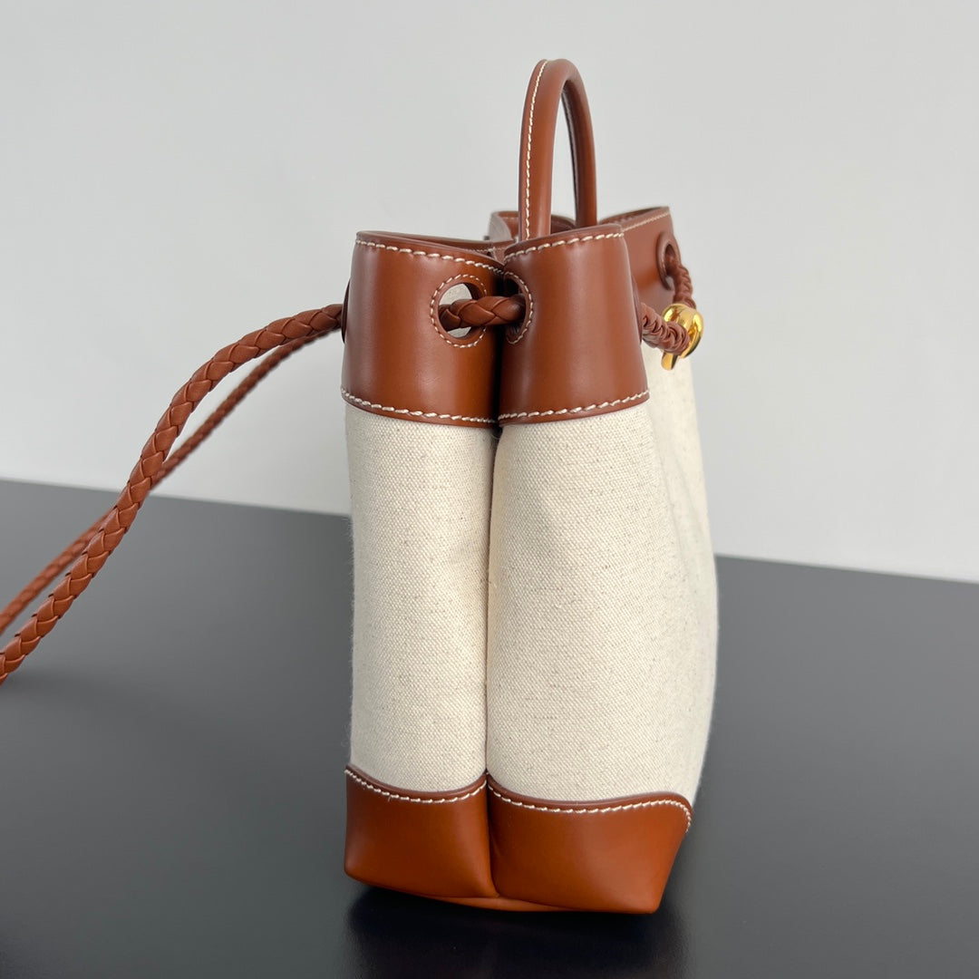 BOTTEGA VENETA MEDIUM ANDIAMO 32 IN WHITE BROWN CALFSKIN AND CANVAS