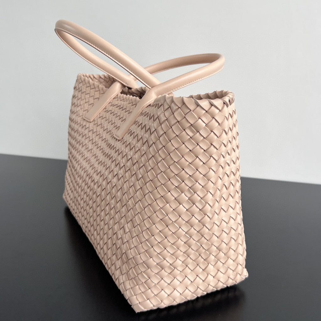 BOTTEGA VENETA LARGE CABAT 51 IN ALMOND BEIGE LAMBSKIN
