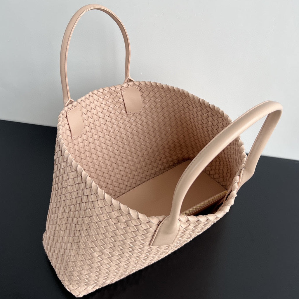 BOTTEGA VENETA LARGE CABAT 51 IN ALMOND BEIGE LAMBSKIN