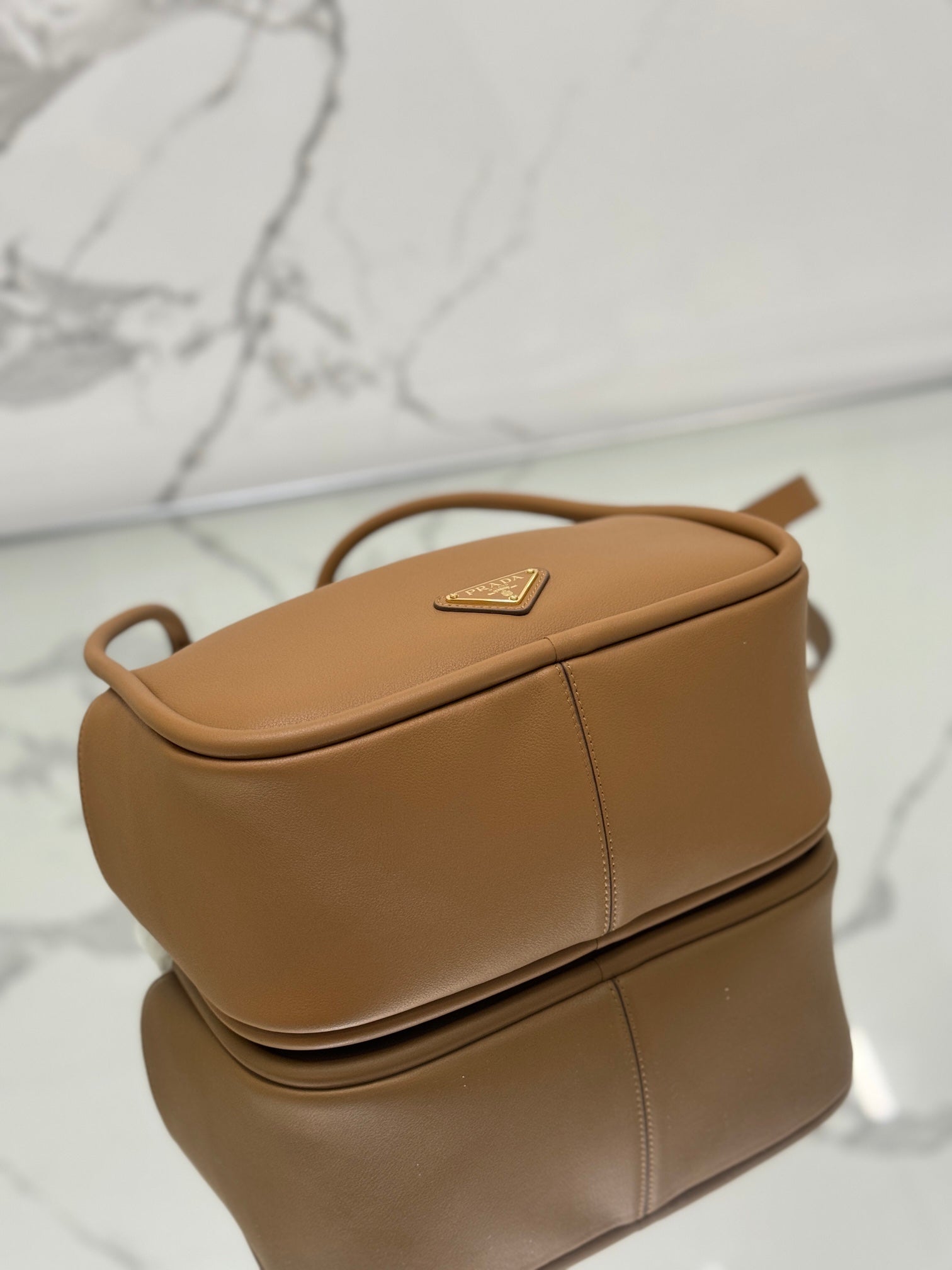 PRADA RLING HANDBAG 25 IN RUSSET BROWN SOFT GRAIN LAMBSKIN