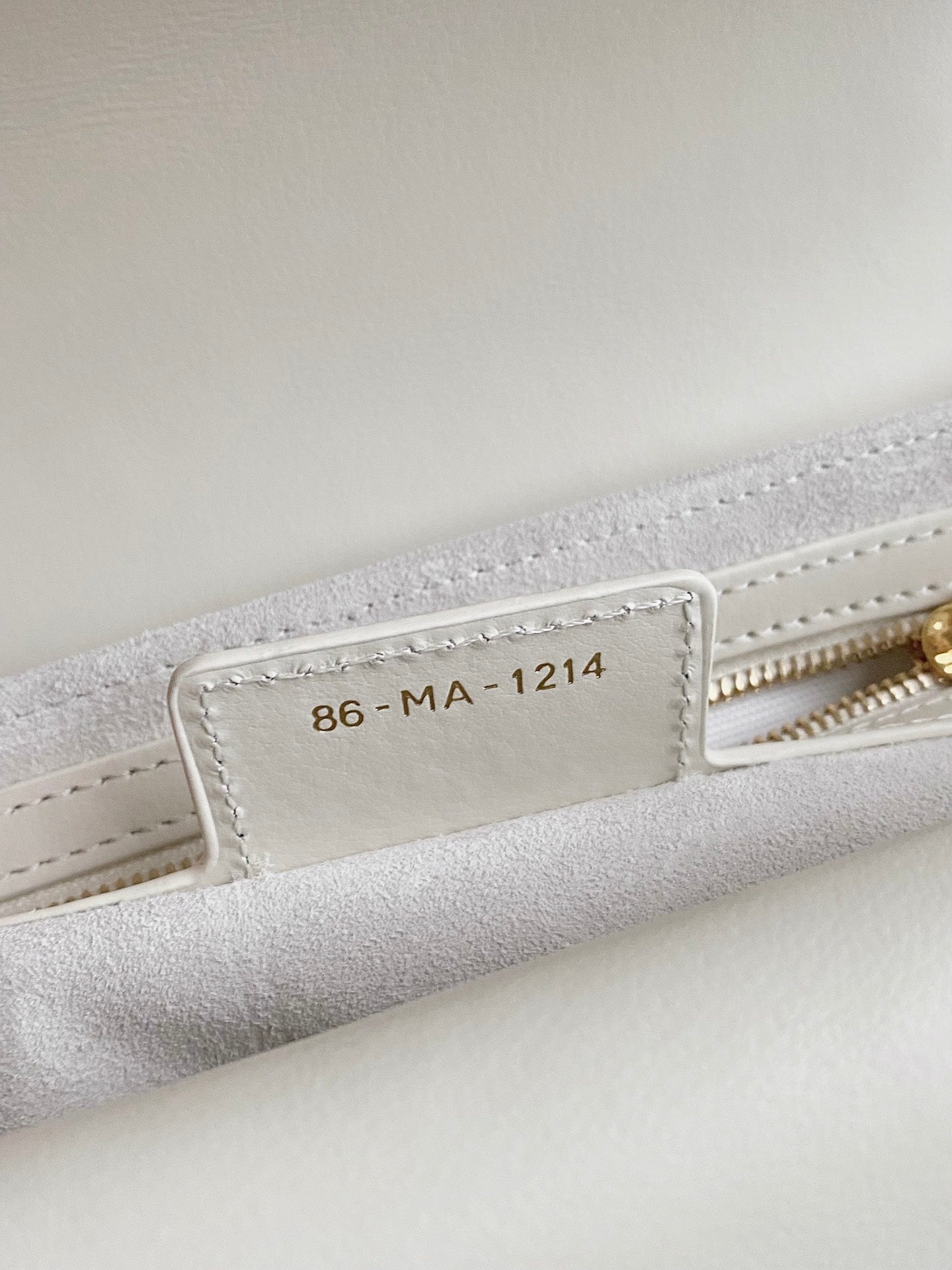 DIOR MINI JOLIE 22 BAG WHITE CALFSKIN