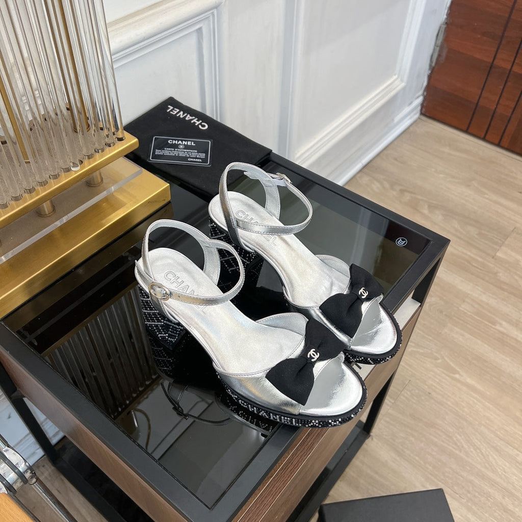 CHANEL high slingbacks light gray lambskin