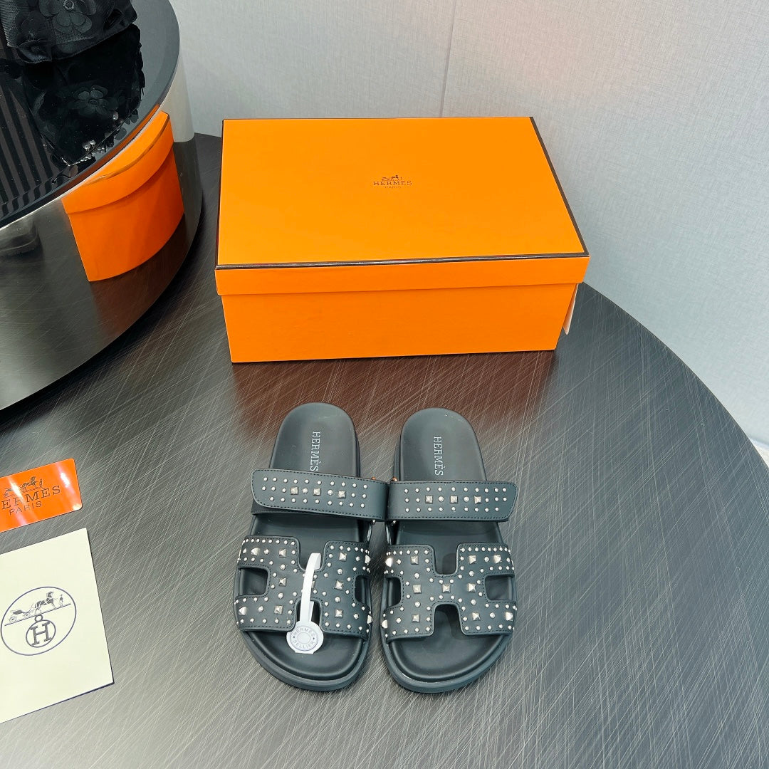 HERMES CHYPRE SANDAL BLACK CALFSKIN SPECIAL