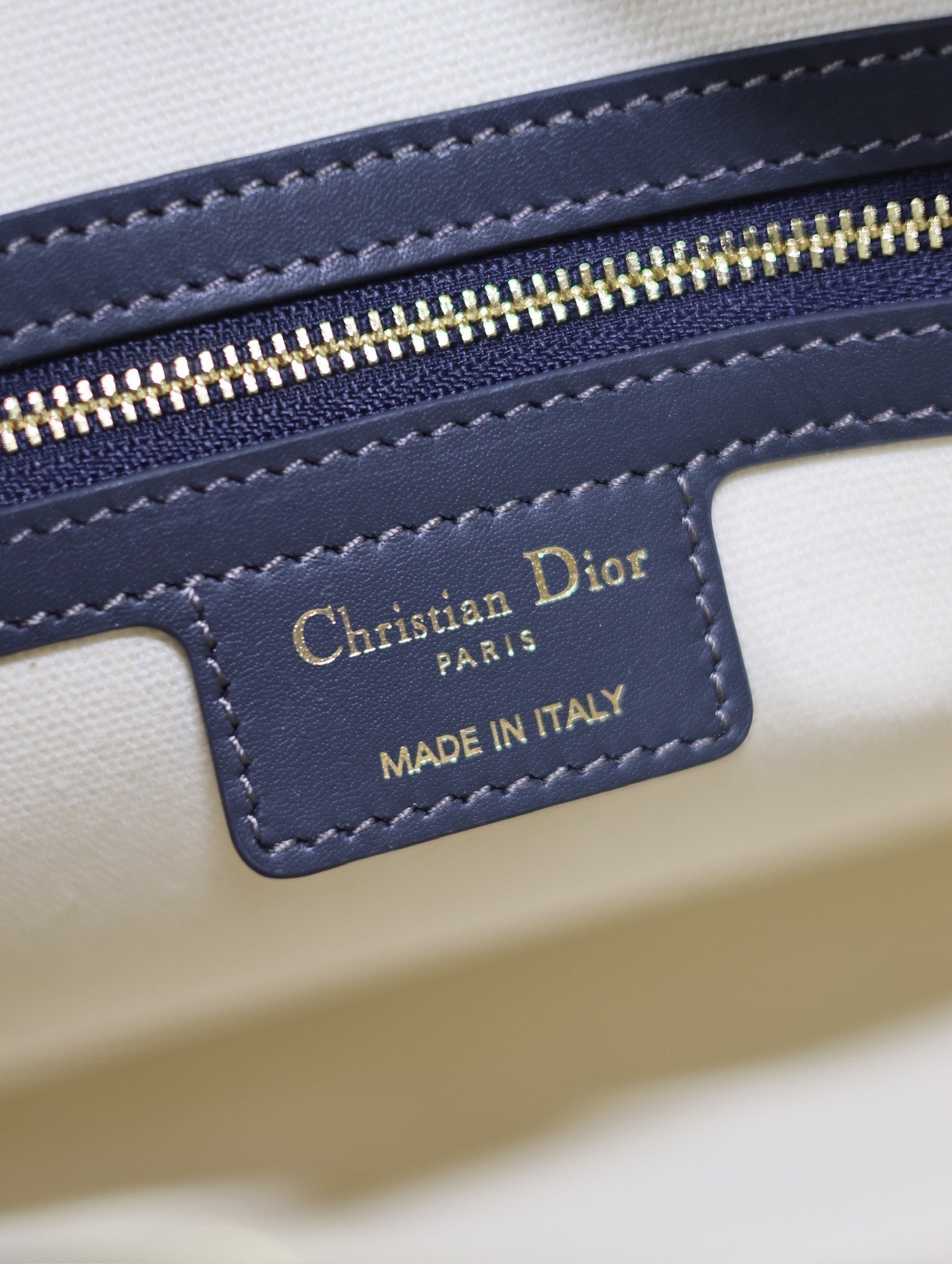 DIOR MEDIUM 31 D-VIBE BOWLING BAG IN BLUE MONOGRAM OBLIQUE JACQUARD