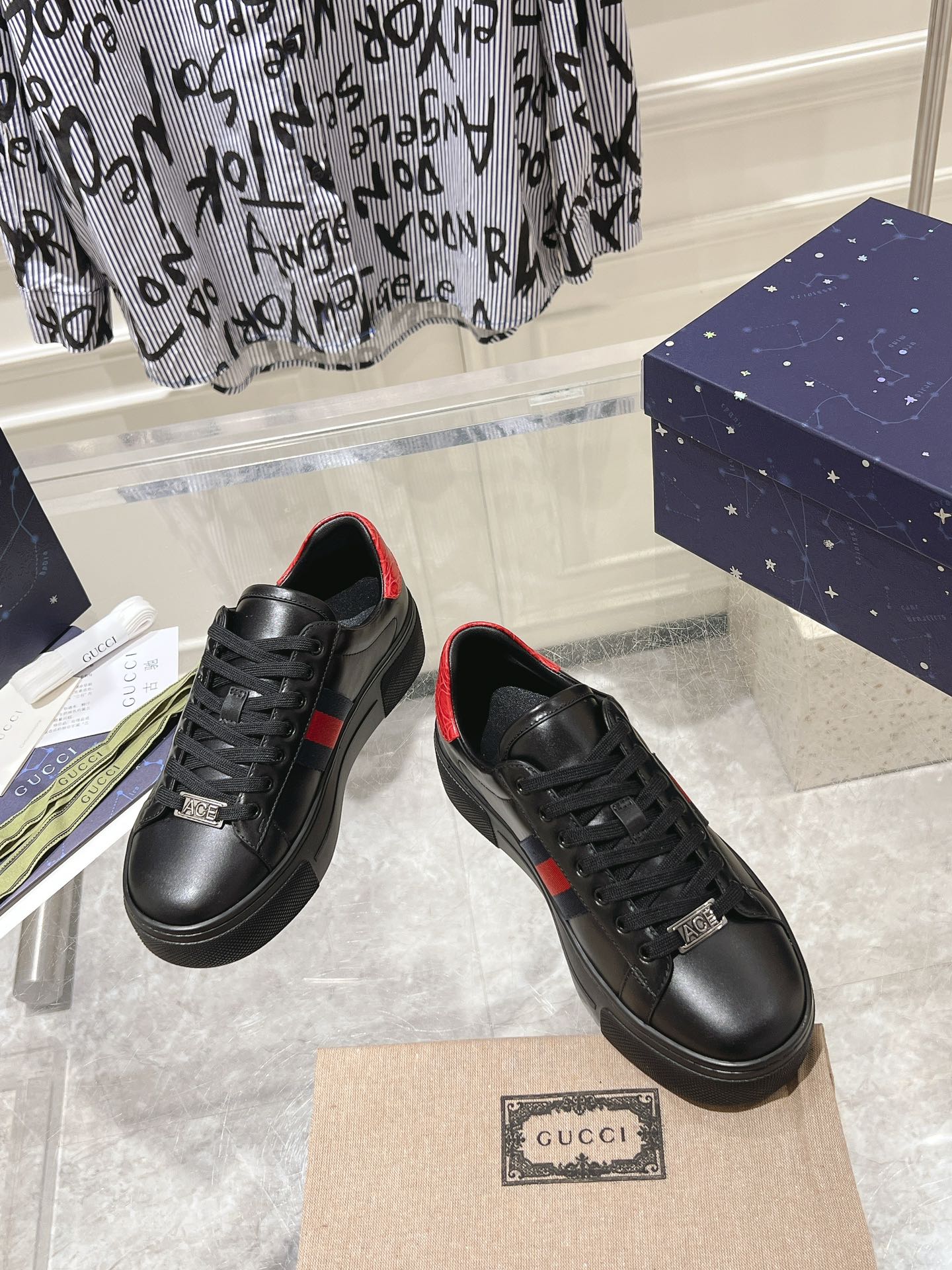 GUCCI ACE 30 SUPREME TRAINER BLACK CALFSKIN