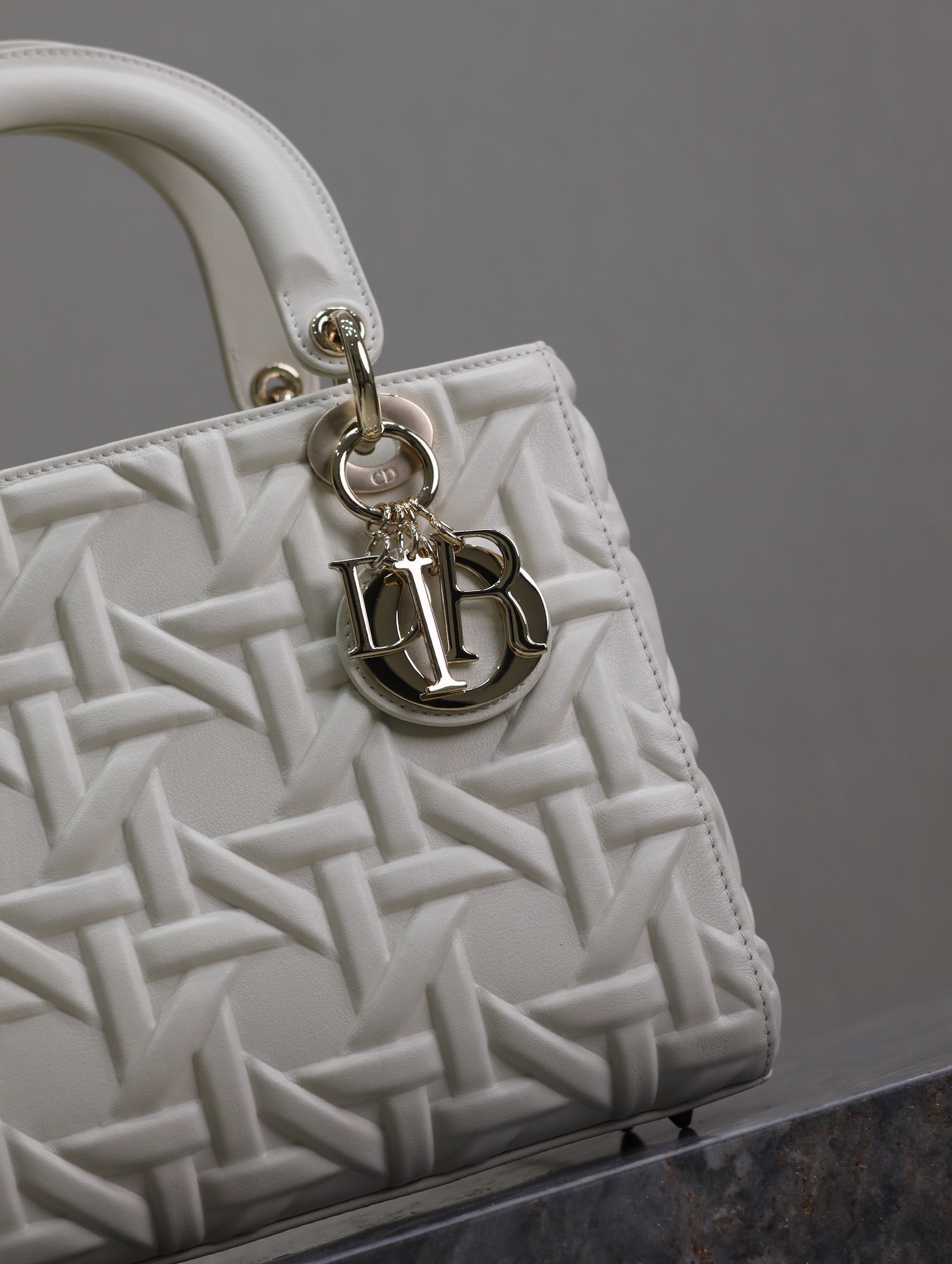 DIOR LADY BAG 24 IN WHITE GRAPHIC CANNAGE CALFSKIN PALE GOLD-FINISH METAL CHARMS