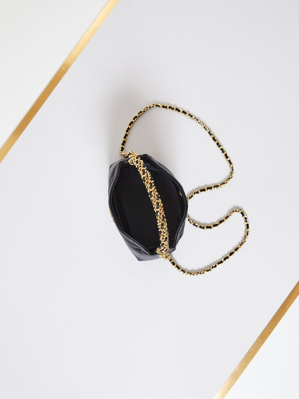 CHANEL HOBO BAG 18 IN BLACK SOFT LAMBSKIN GOLD CHAIN