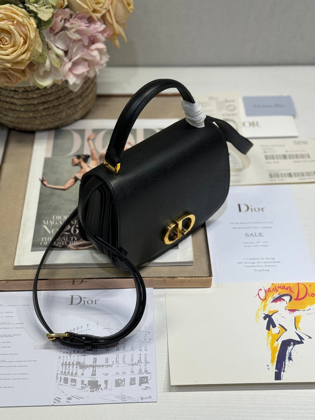 DIOR SMALL 19 MONTAIGNE AVENUE TOP HANDLE BAG BLACK SMOOTH CALFSKIN