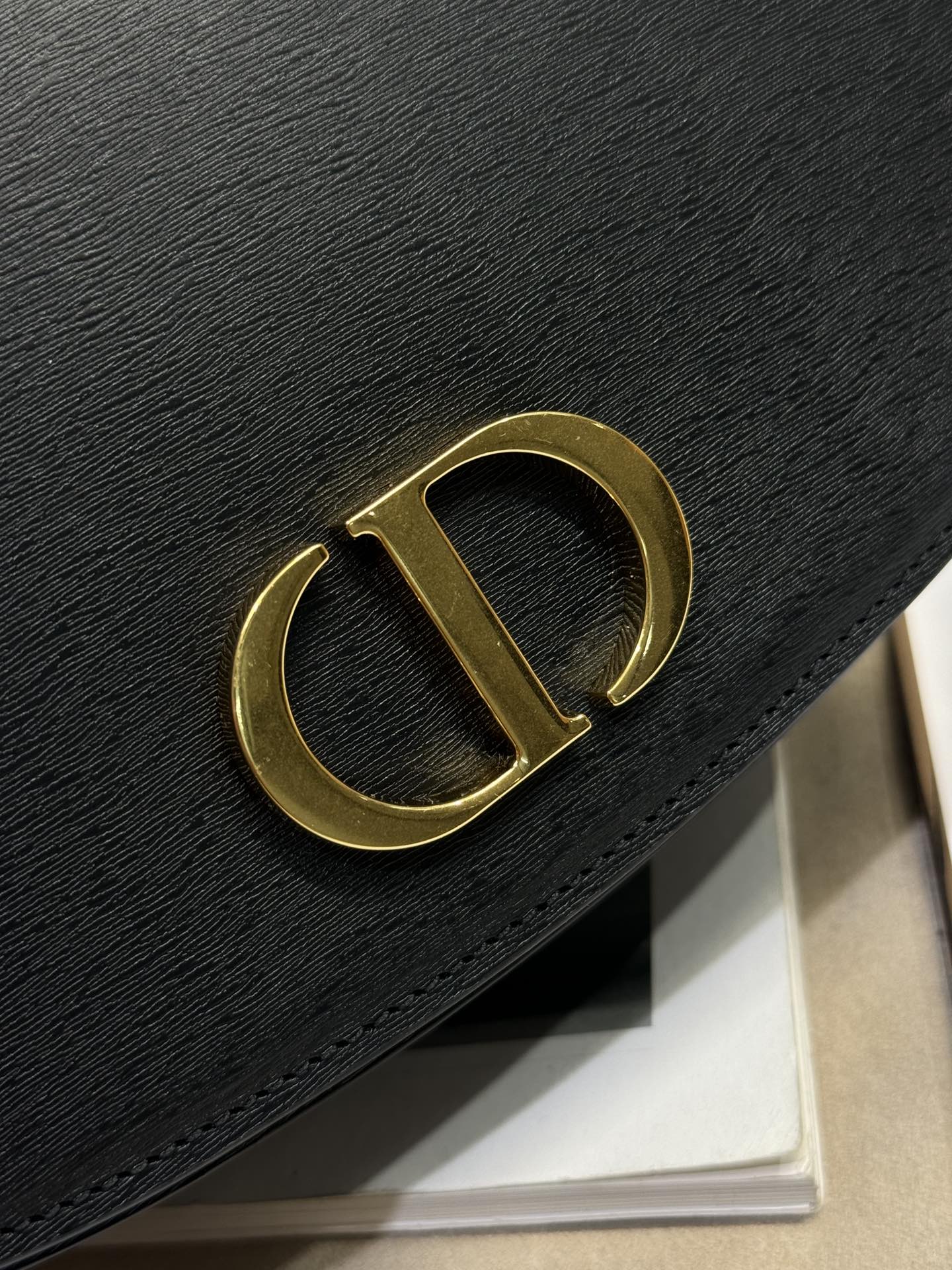 DIOR SMALL 19 MONTAIGNE AVENUE TOP HANDLE BAG BLACK SMOOTH CALFSKIN