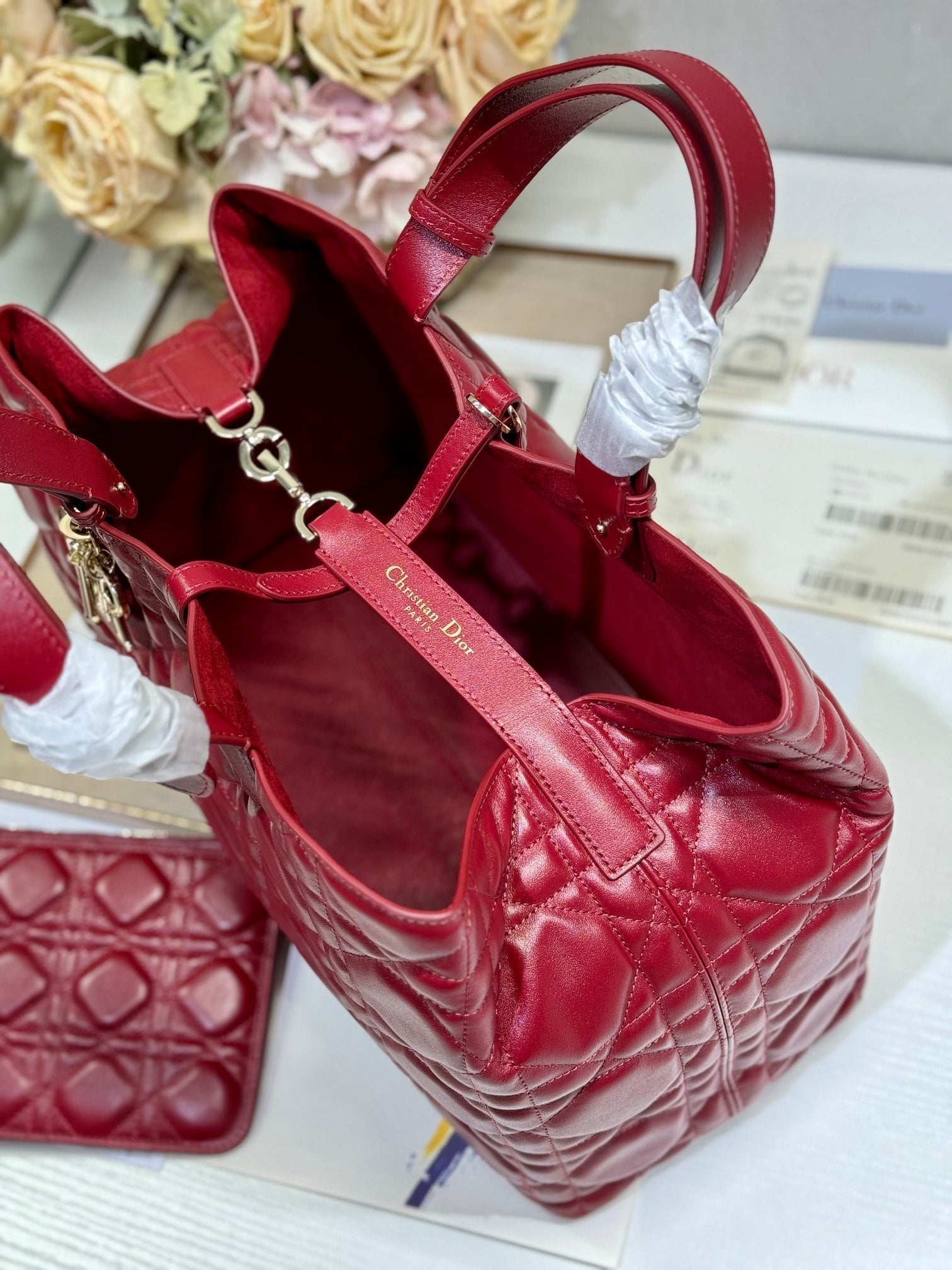 DIOR MEDIUM 37 TOUJOURS BAG IN RUBY RED MACROCANNAGE LAMBSKIN