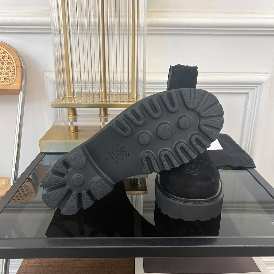 CHANEL ANKLE BOOTS 4.5 CM IN BLACK LAMB SUEDE