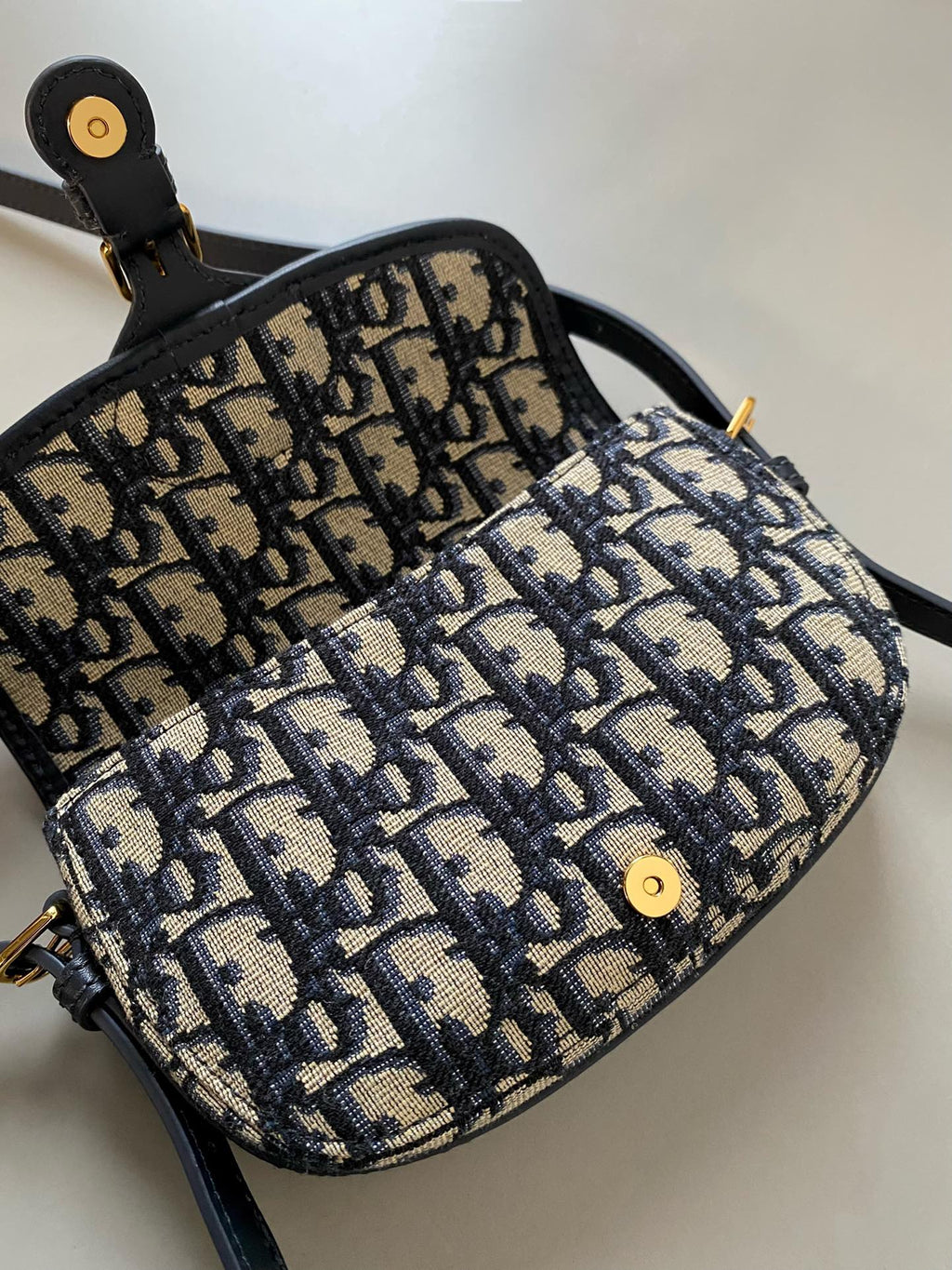 DIOR BOBBY EAST-WEST BAG 17 IN BLACK OBLIQUE JACQUARD