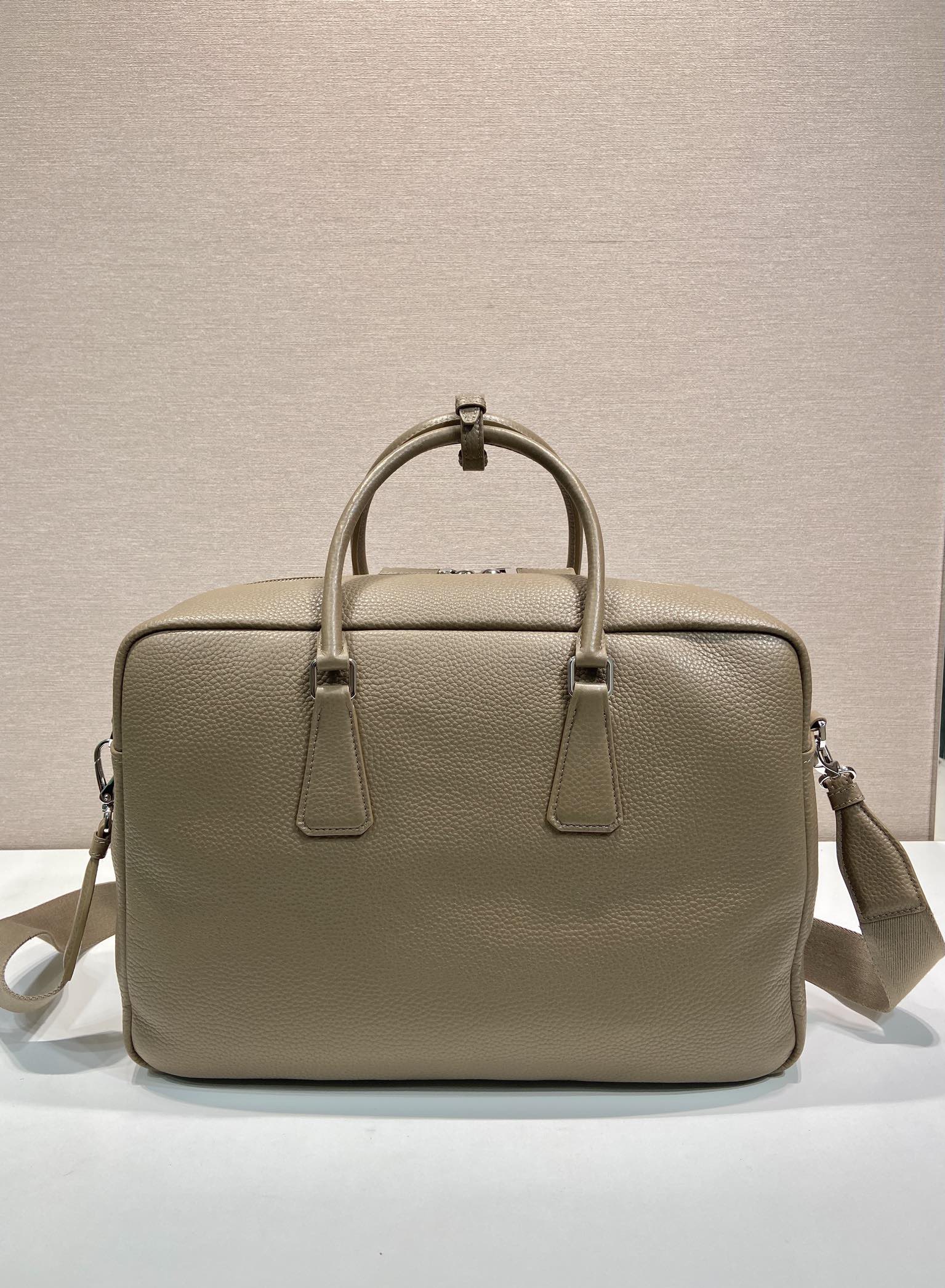 PRADA BRIEFCASE 40 IN DRIED MOSS GRAINED CALFSKIN