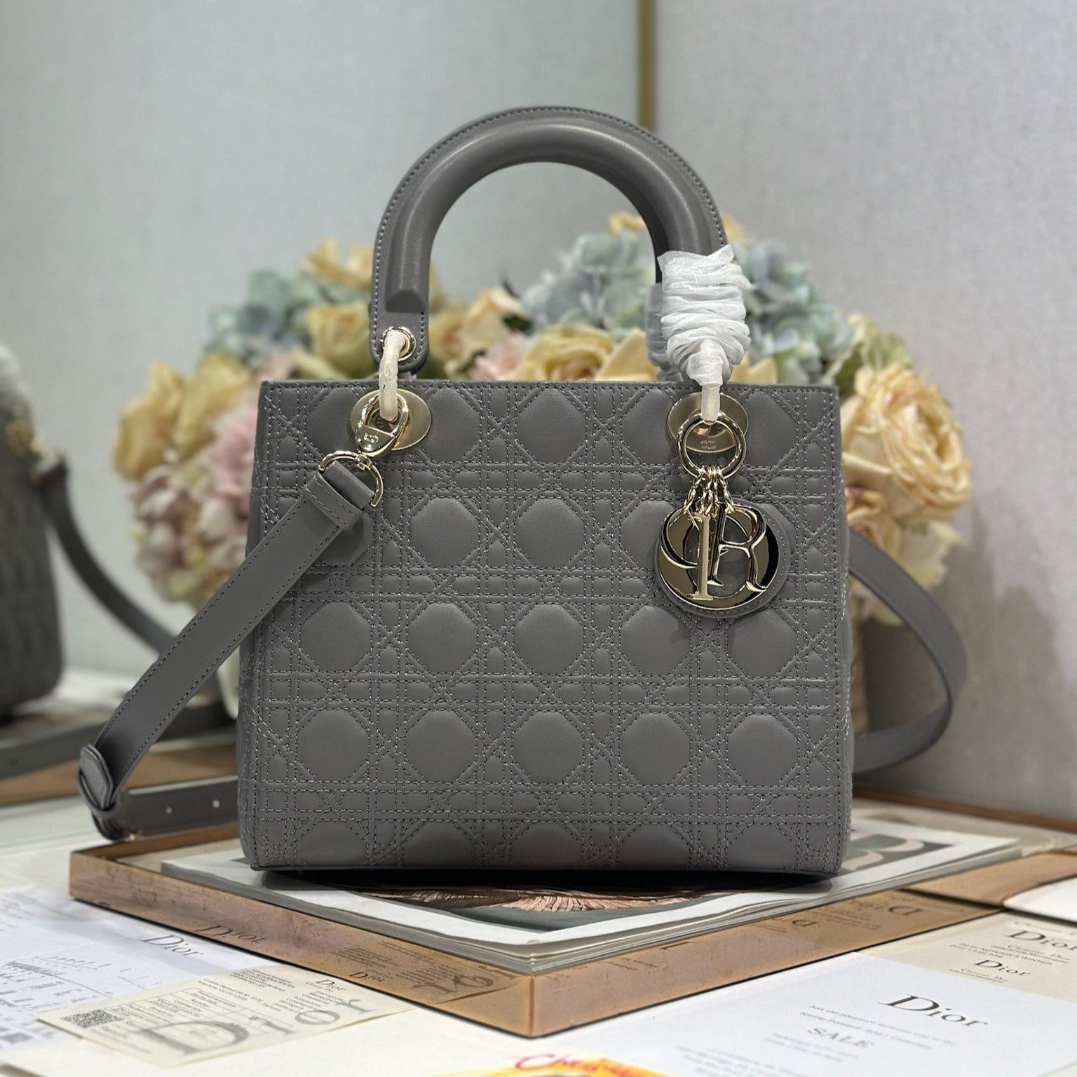 DIOR LADY SMALL BAG 24 IN GREY MACROCANNAGE LAMBSKIN GOLD HARDWARE
