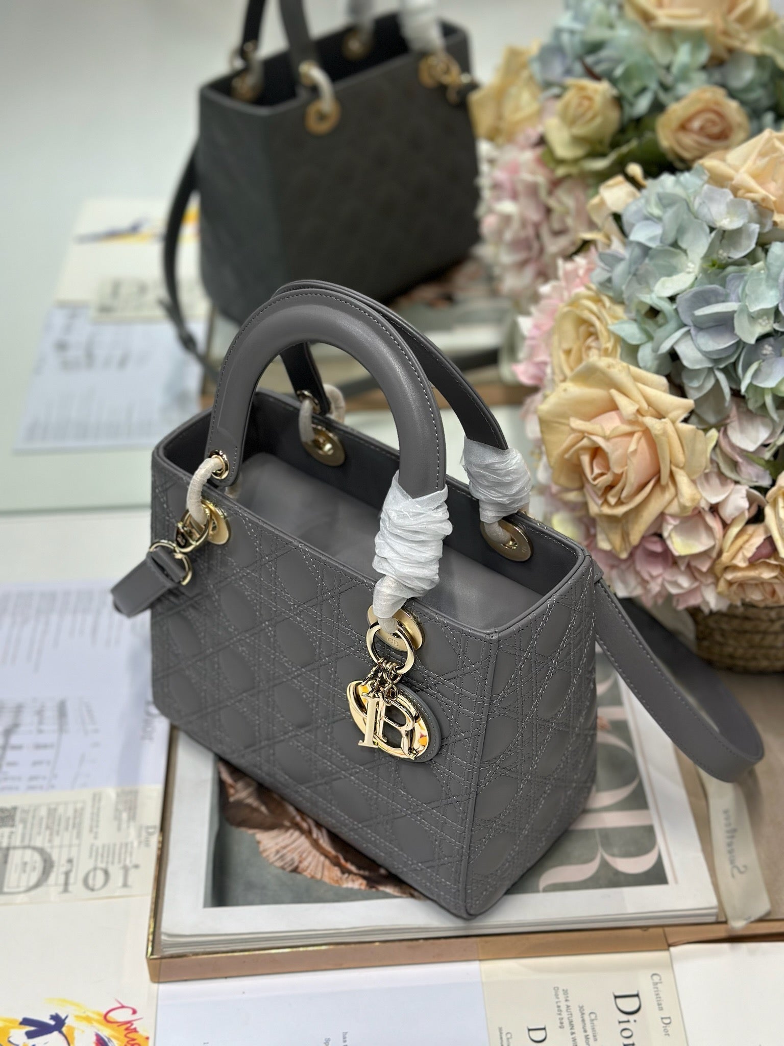 DIOR LADY SMALL BAG 24 IN GREY MACROCANNAGE LAMBSKIN GOLD HARDWARE