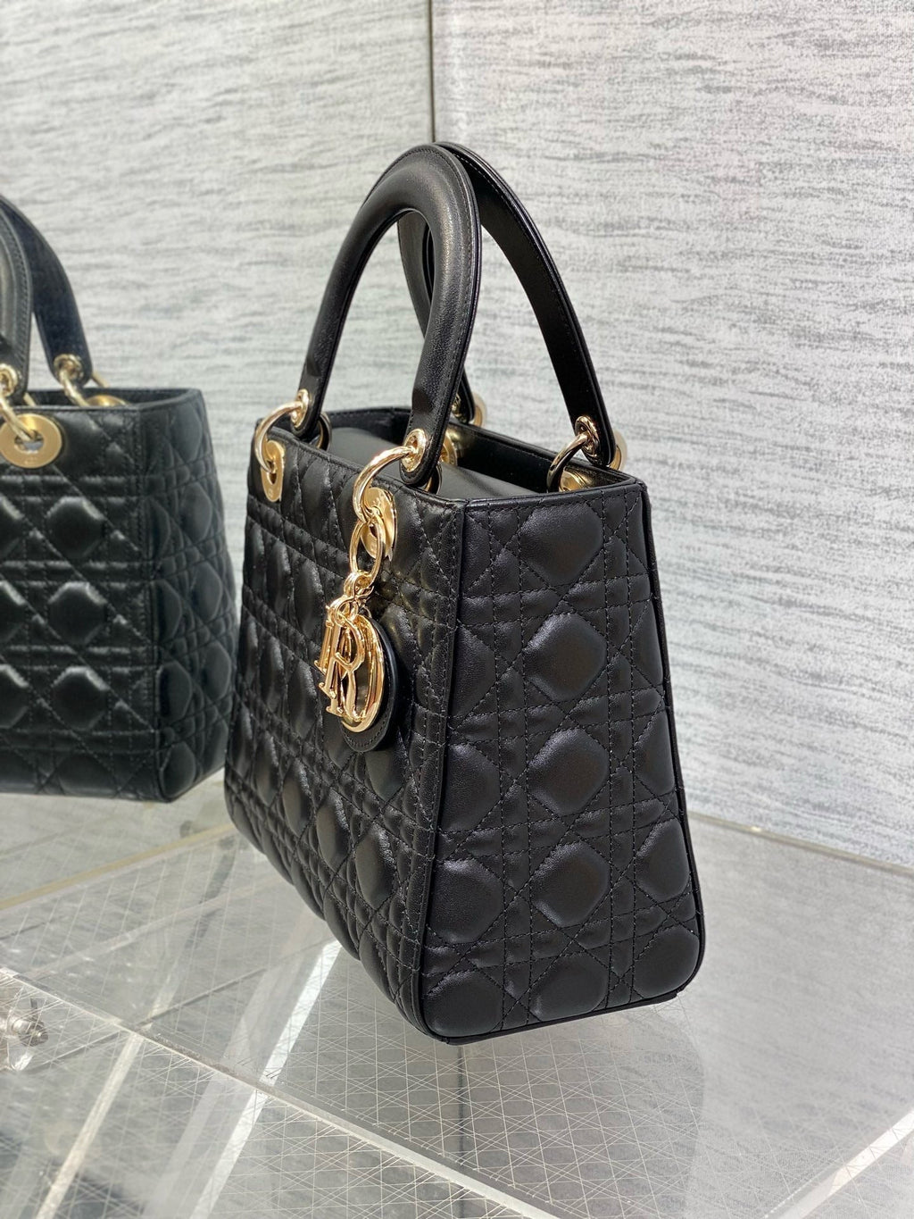 DIOR MEDIUM LADY BAG 24 IN BLACK CALFSKIN GOLD HARDWARE
