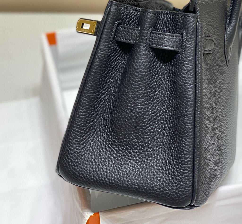 HERMES BIRKIN 30CM IN BLACK TOGO LEATHER GOLD HARDWARE