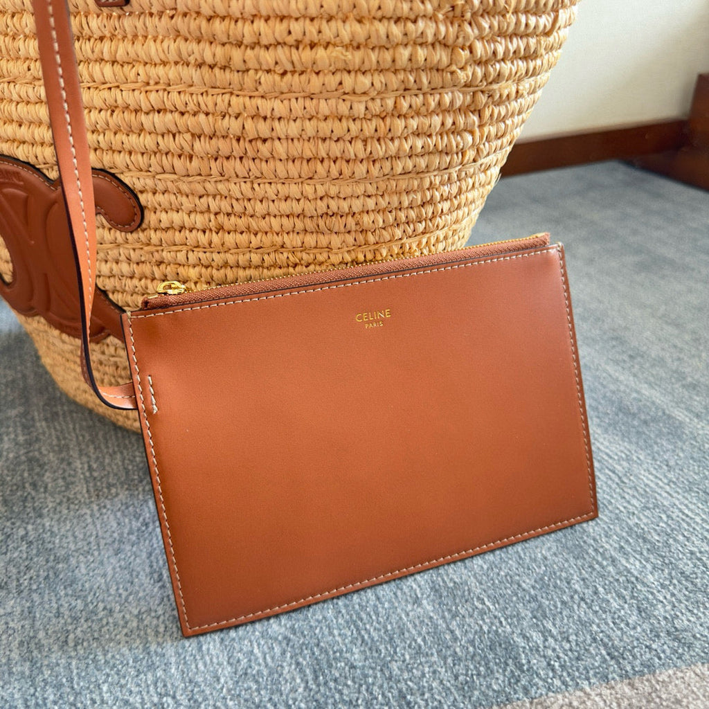 CELINE MEDIUM SUPPLE  CLASSIC PANIER IN RAFFIA AND CALFSKIN