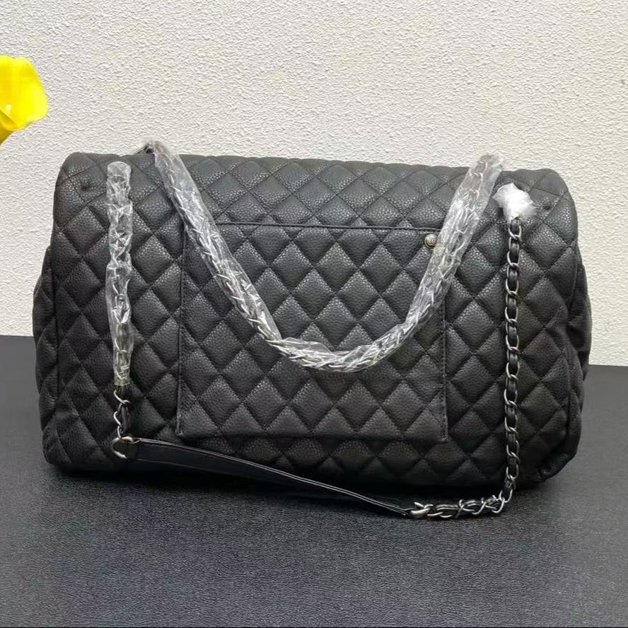 CHANEL CLASSIC FLAP BAG 46 IN BLACK QUILTED CALFSKIN