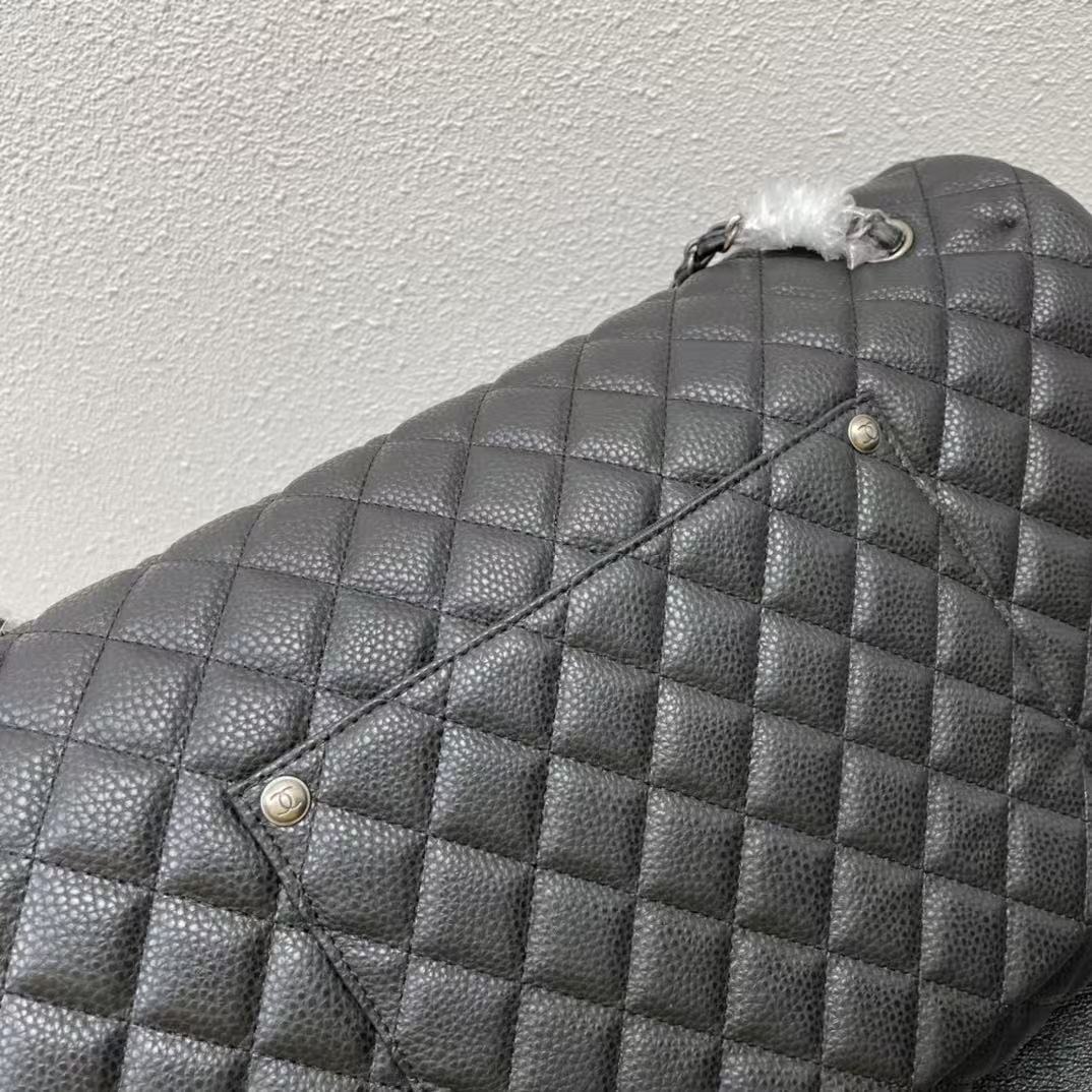 CHANEL CLASSIC FLAP BAG 46 IN BLACK QUILTED CALFSKIN