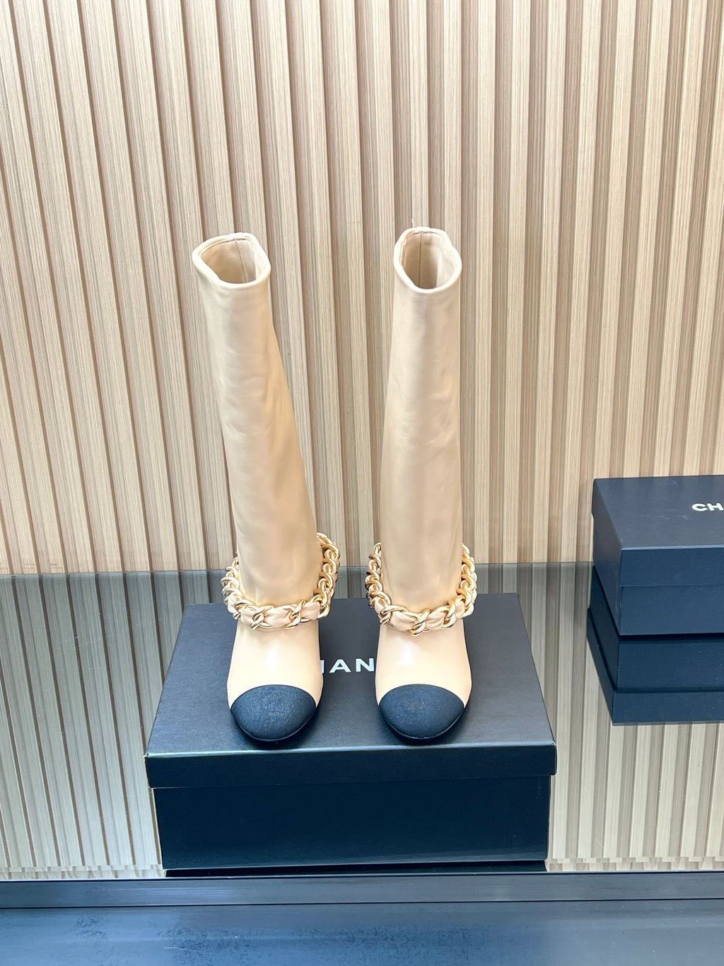 CHANEL 25S HIGH BOOTS 65MM IN BEIGE CALFSKIN GOLD HARDWARE
