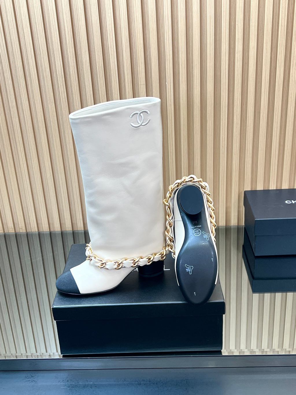 CHANEL 25S HIGH BOOTS 65MM IN WHITE CALFSKIN GOLD HARDWARE