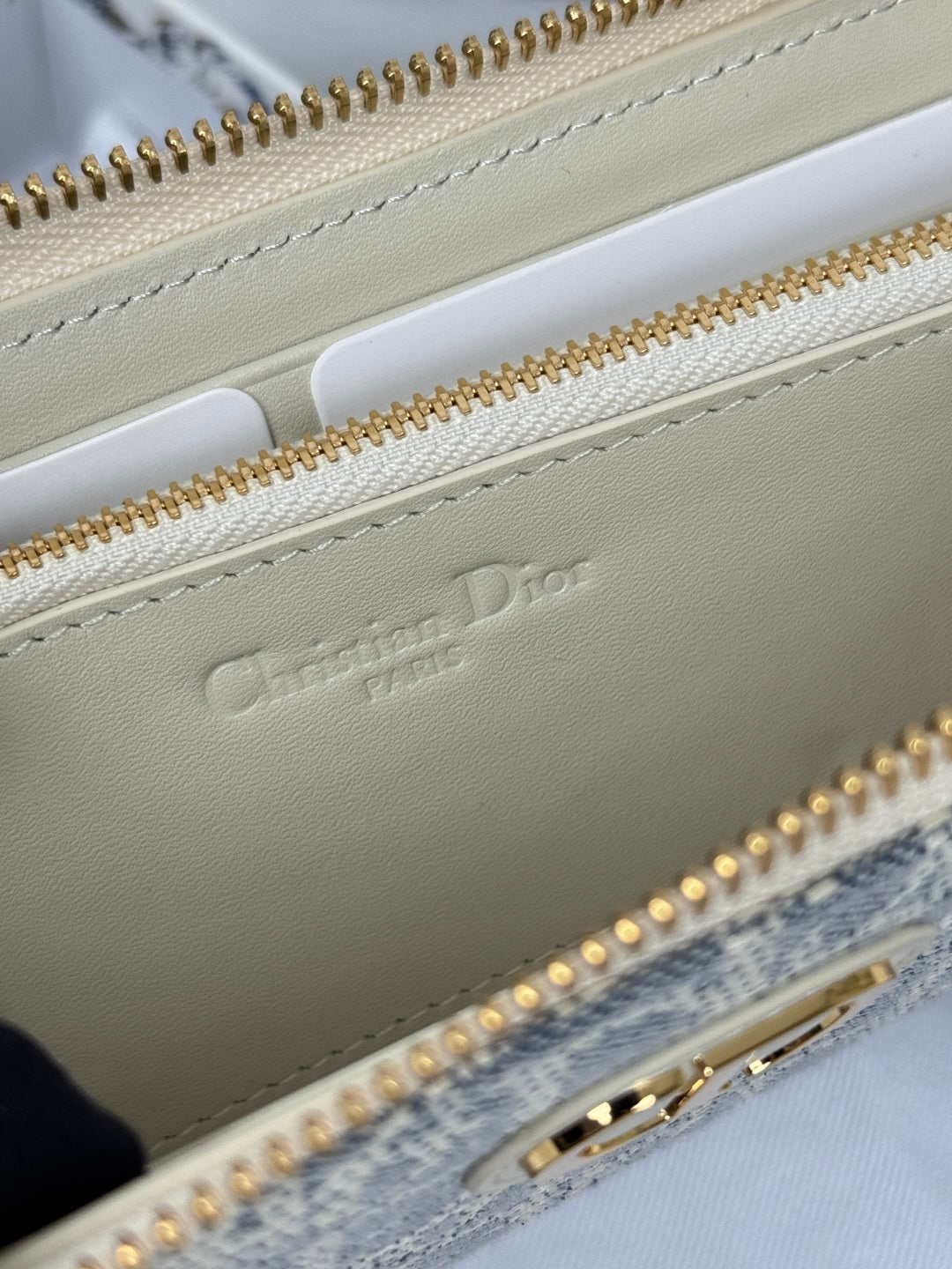 DIOR 25S LONG ZIPPER WALLET 19 IN LIGHT BLUE OBLIQUE JACQUARD CANVAS