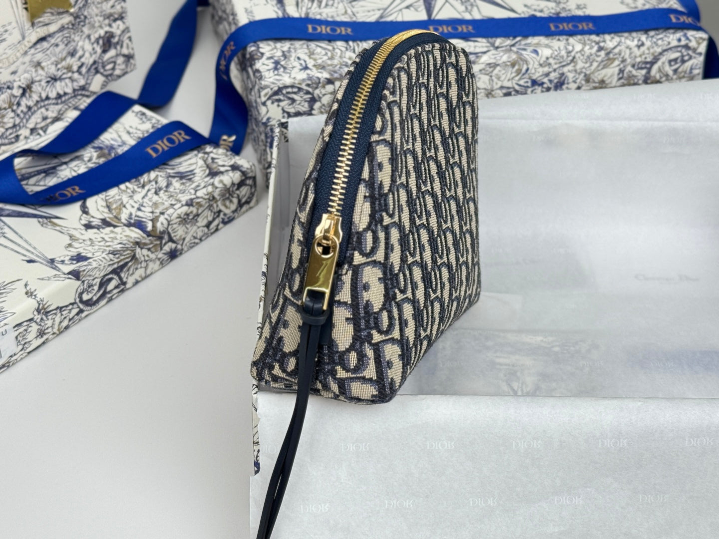 DIOR 25S 30 MONTAIGNE CLUTCH BAG 24 IN BLUE  OBLIQUE JACQUARD