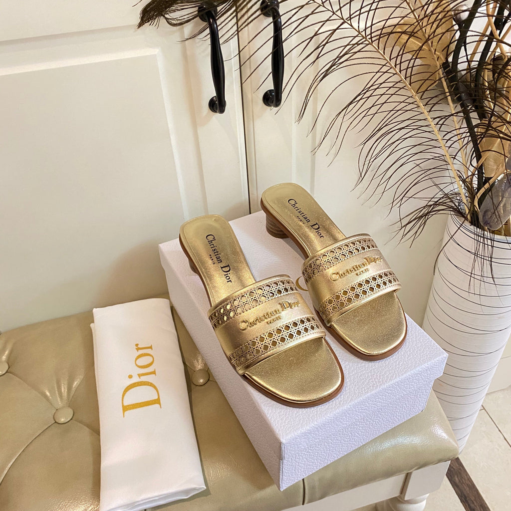 DIOR DWAY HEELED SLIDE IN GOLD CALFSKIN WITH GOLD LOGO