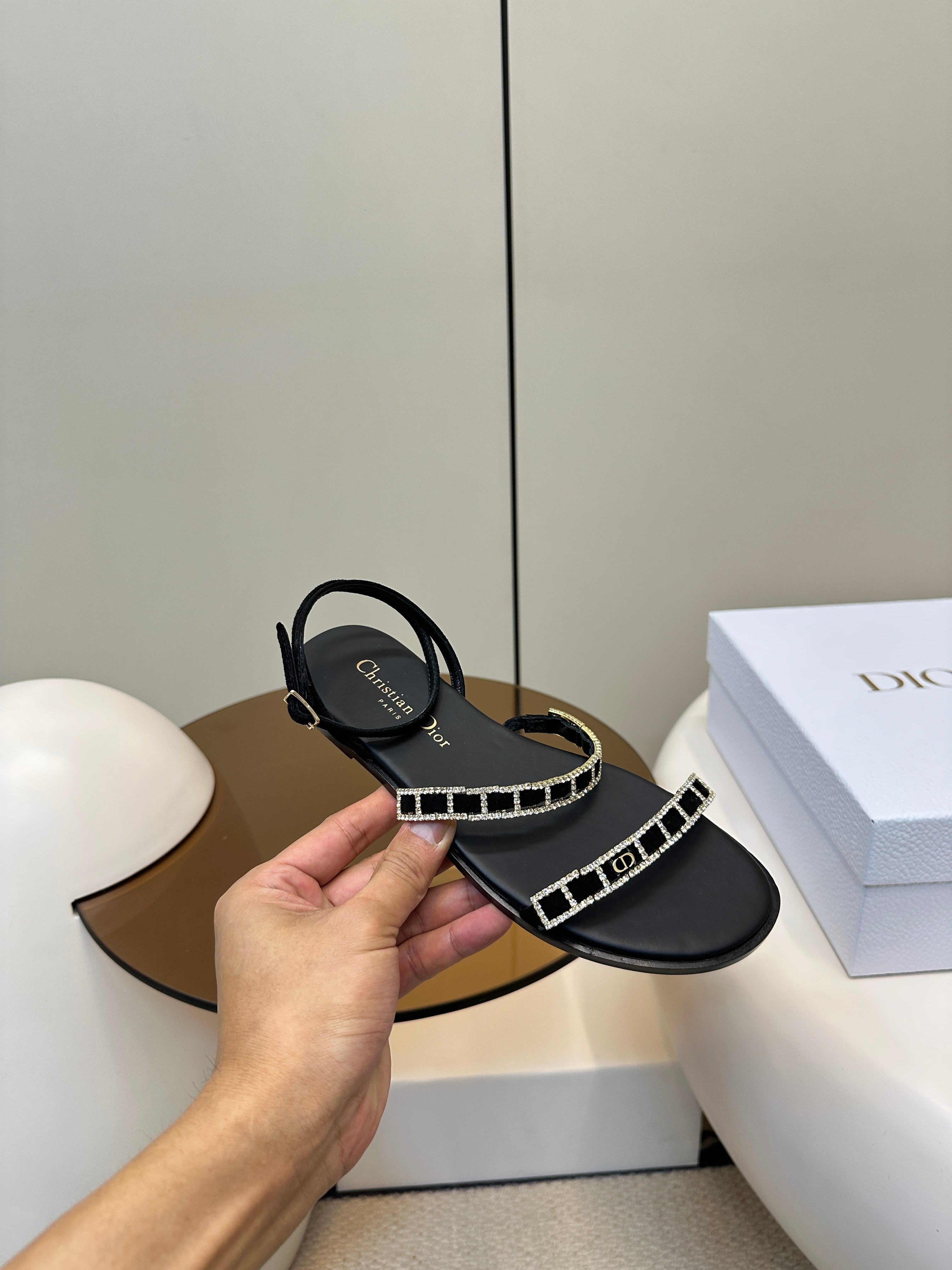 DIOR FLAT SANDALS 25S IN BLACK CALFSKIN RHINESTONES STRAP