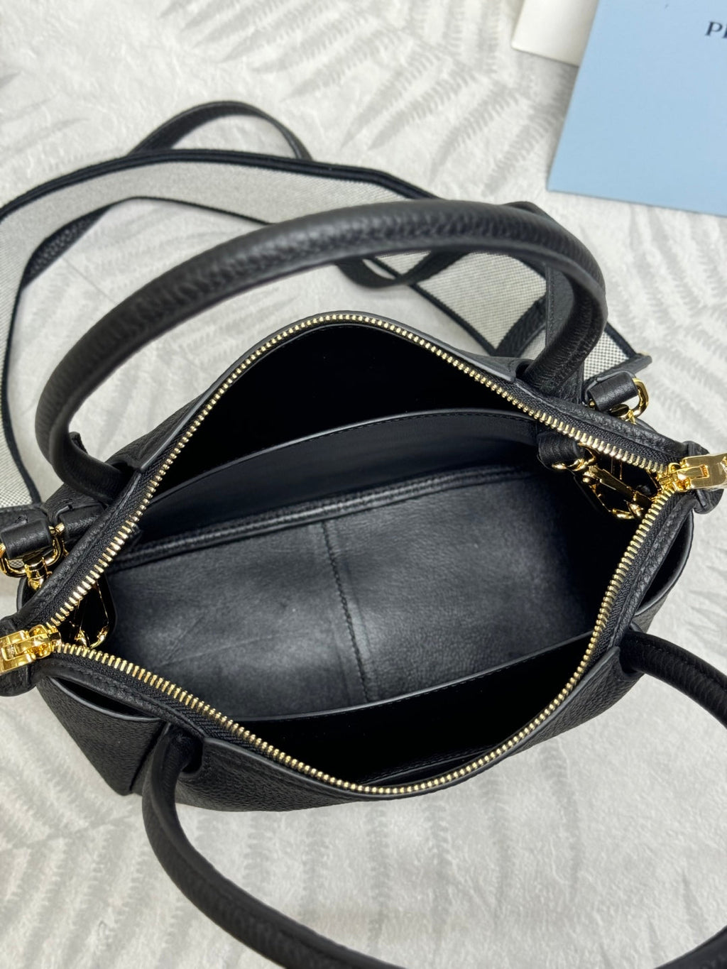 PRADA 25S SMALL BAG 23 IN BLACK CALFSKIN GOLD HARDWARE