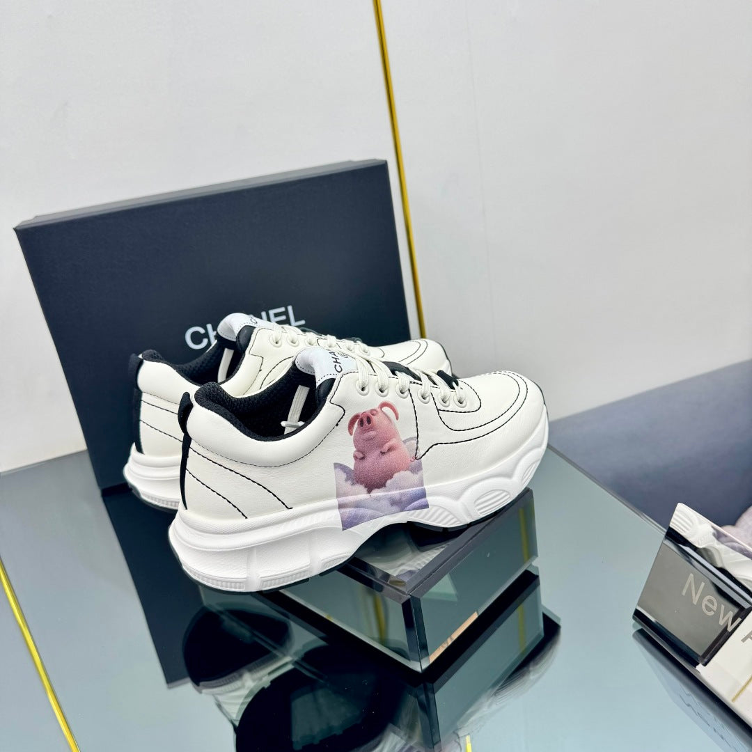 CHANEL TRAINERS SNEAKER IN WHITE CALFSKIN WITH STICKER 238627
