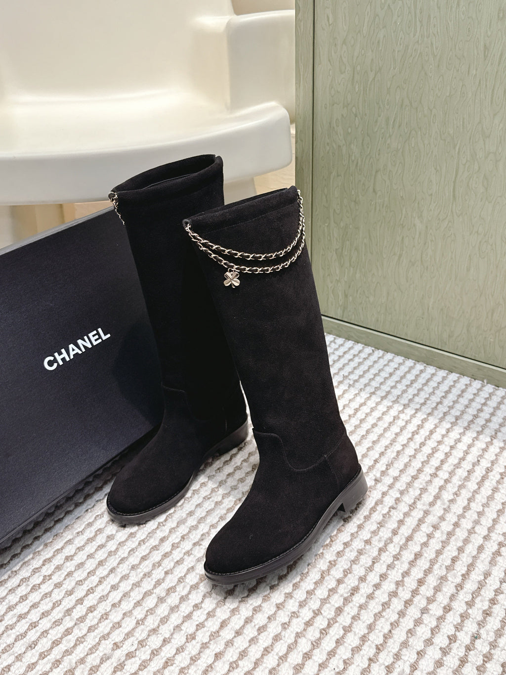 CHANEL 25S KNEE-HIGH BOOTS IN BLACK SUEDE GOLD HARDWARE