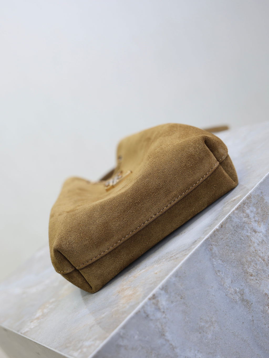 YSL 25S POCHON BAG 24 IN CARAMEL COGNAC SUEDE GOLD HARDWARE
