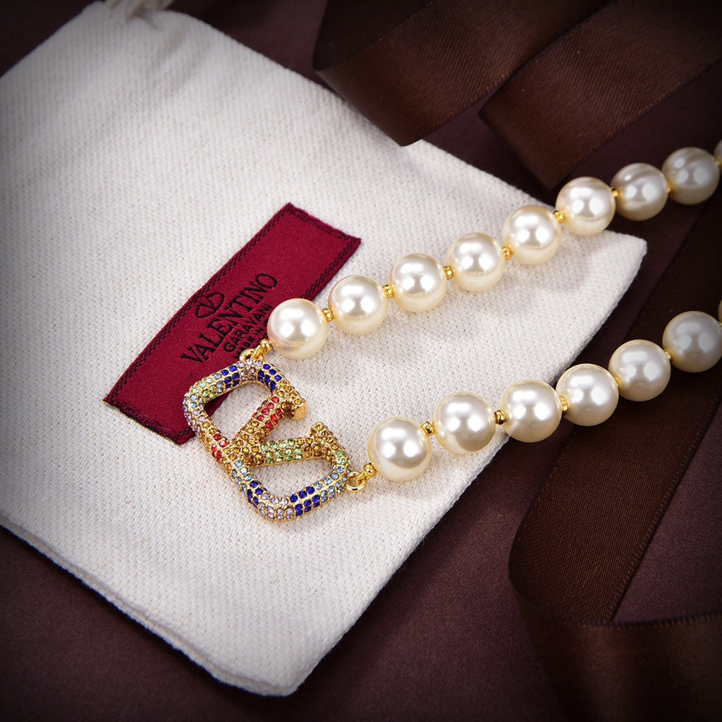 18K Valentino VLogo Signature Necklace