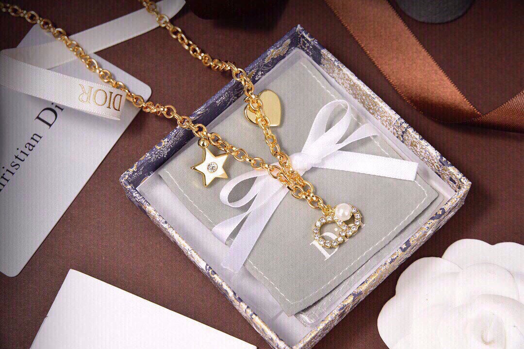 18K Dior 30 Montaigne Choker Necklace