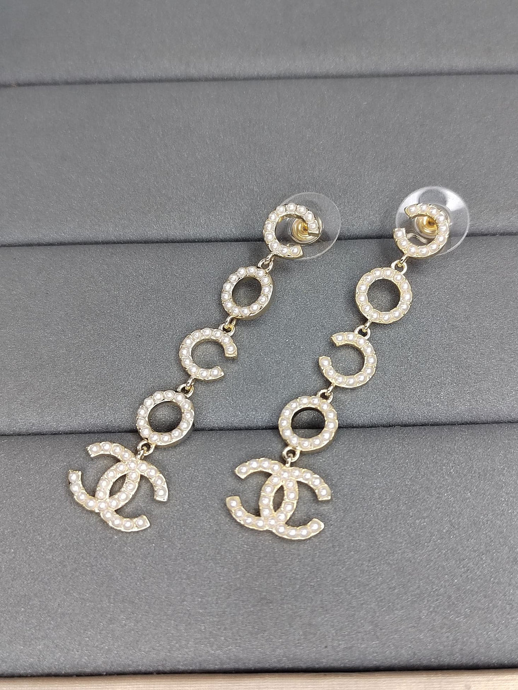 18K  Chanel Pearl Pendant Earrings