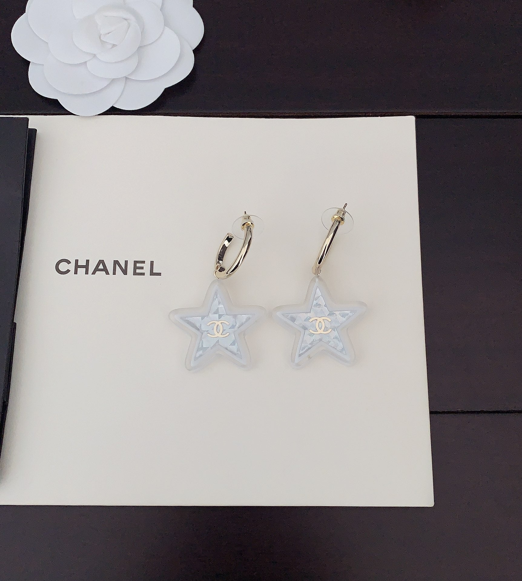 18K  Chanel Star Earrings