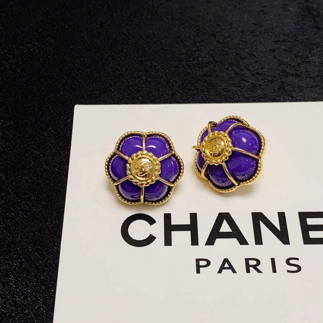 18K  Chanel Purple Flowers Earrings