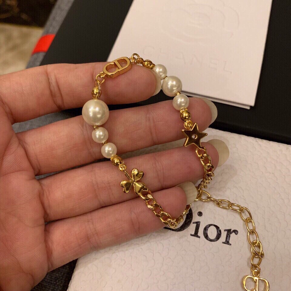 18K Petie Dior Pearls Bracelet