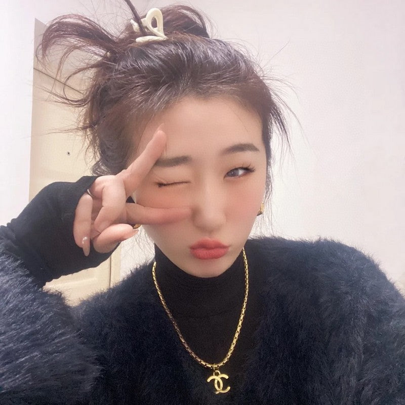 18K  Chanel Vintage Gold Choker Necklace