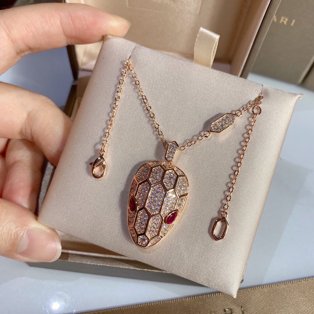 18K BVLGARI Serpenti Necklace
