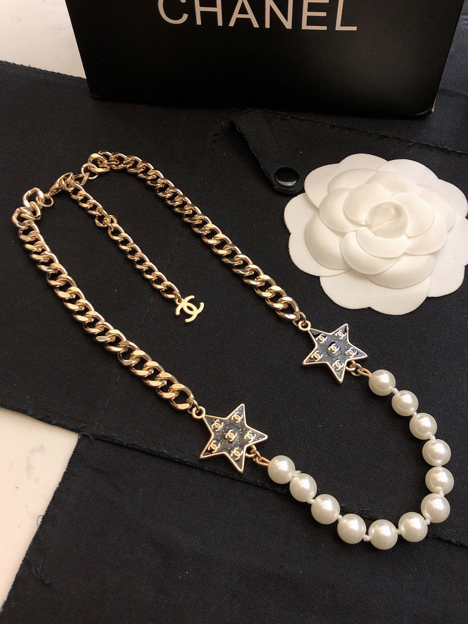 18K  Chanel Star Pearls Necklace