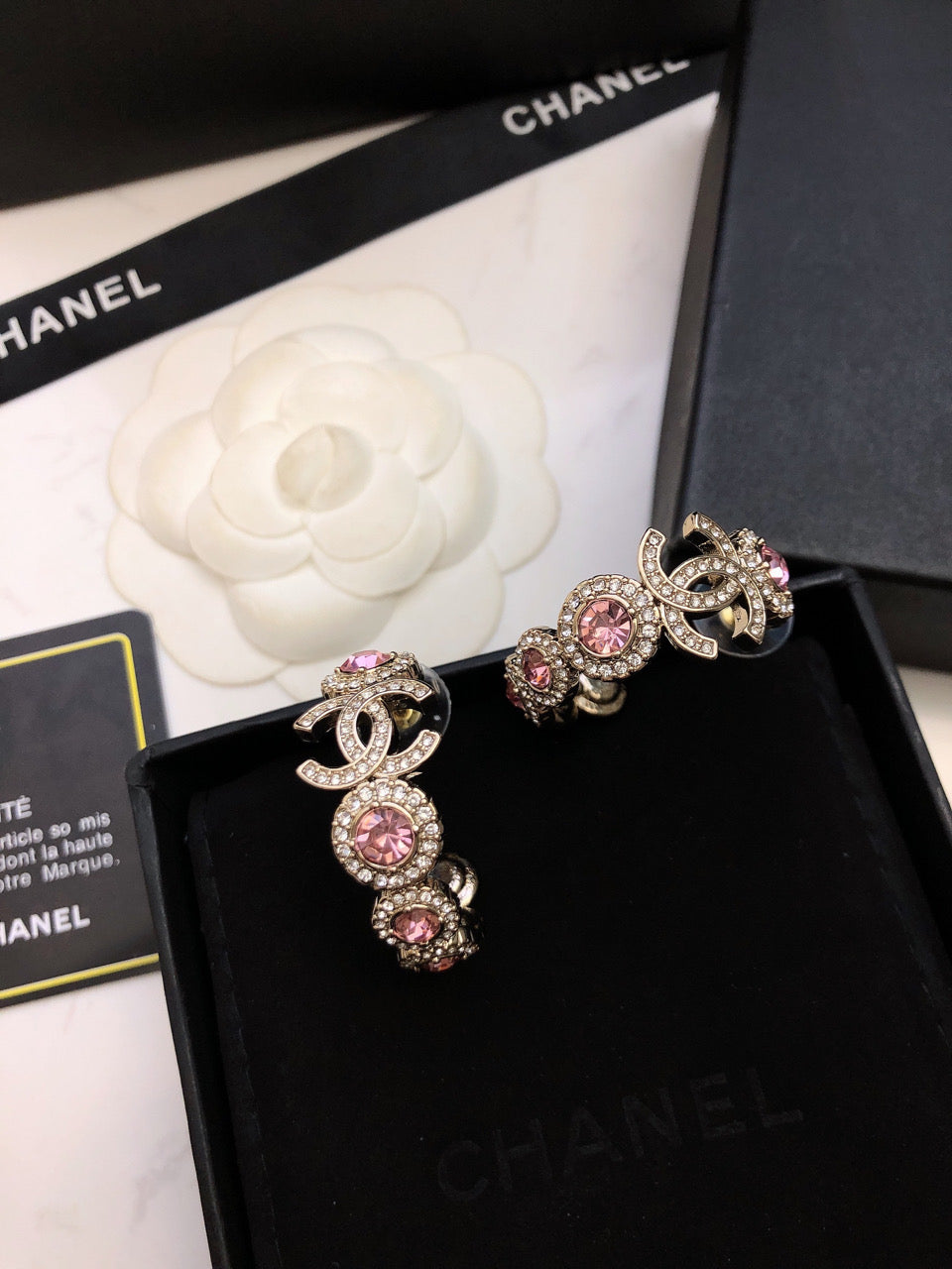 18K  Chanel Flowers Earrings