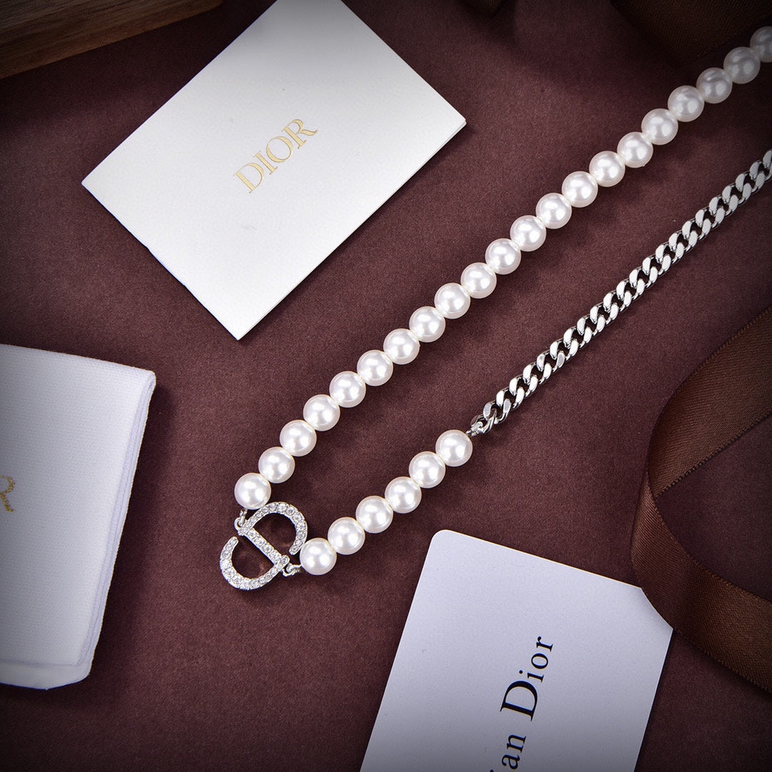 18K Dior Celine Gourmette Pearls Necklace