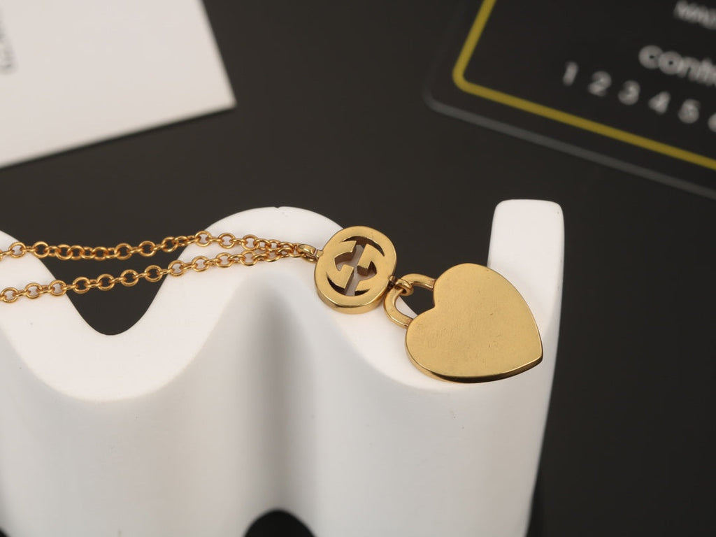 18K Double Gucci Heart Pendant Necklace